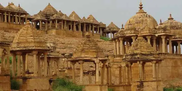 Bada Bagh cenotaphs